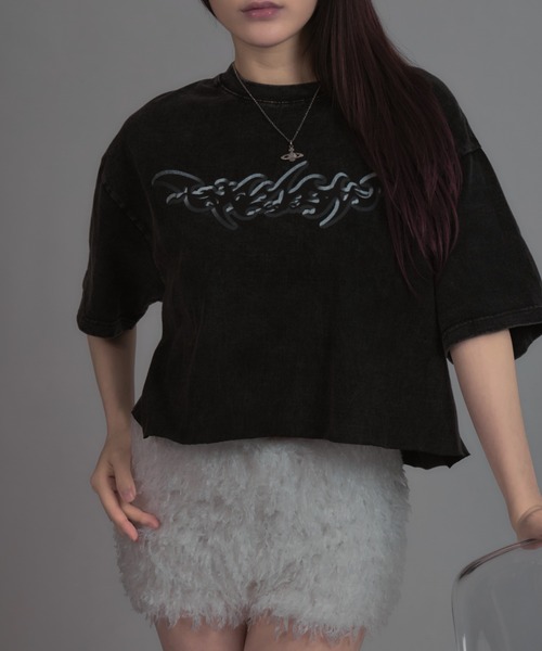 tinkerend(ティンカーエンド)の「y2k metallic SS T-shirt / y2kメタリックショート丈半袖Tシャツ(Tシャツ/カットソー・レディース・ブラック・XL/L/M)」の13枚目の写真