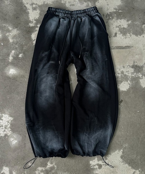 A'GEM/9 × .kom 『ARULE/アルール』 スプレー加工スウェットパンツ