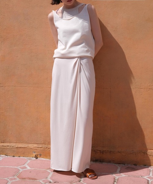 AKTE（アクテ）の「フロントツイストビーチスカート（スカート・レディース・アイボリー/ブラック・1/2）」の19枚目の写真