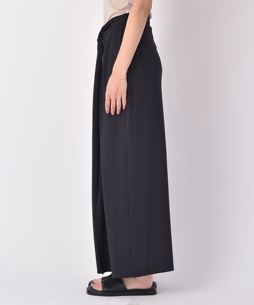 AKTE（アクテ）の「フロントツイストビーチスカート（スカート・レディース・アイボリー/ブラック・1/2）」の21枚目の写真