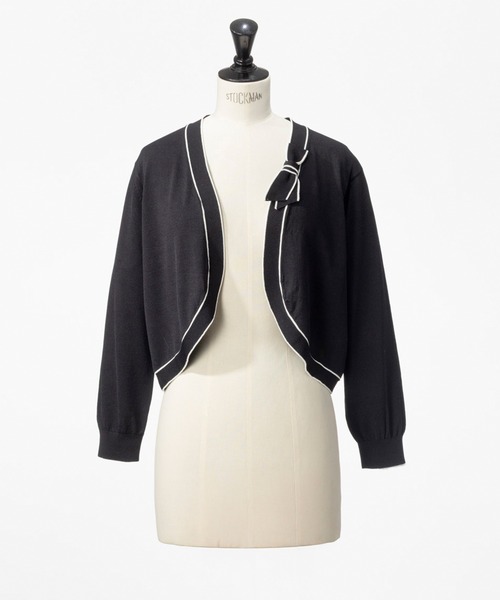 UNIVERVAL MUSE（ユニバーバル ミューズ）の「バイカラーリボンボレロ（カーディガン/ボレロ・レディース・ブラック/オフホワイト・2）」の12枚目の写真
