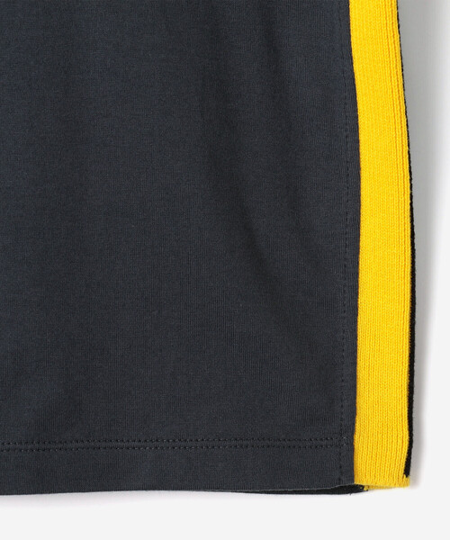 Coohem(コーヘン)の「COOHEM |〈別注〉サイドラインTシャツ WOMEN(Tシャツ/カットソー・レディース・ブラック/ダークグレー・M)」の8枚目の写真