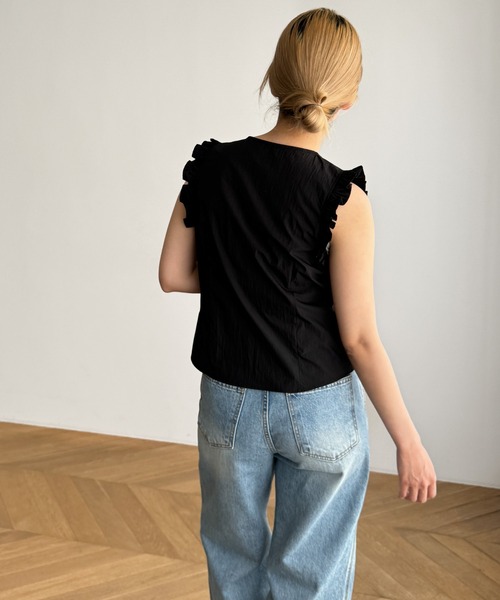 CANAL JEAN（キャナルジーン）の「El mar　フリルノースリブラウス（シャツ/ブラウス・レディース・ブラック/ホワイト・ONE SIZE）」の10枚目の写真