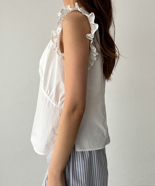 CANAL JEAN（キャナルジーン）の「El mar　フリルノースリブラウス（シャツ/ブラウス・レディース・ブラック/ホワイト・ONE SIZE）」の7枚目の写真