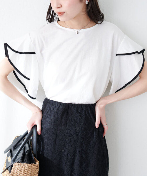 natural couture（ナチュラルクチュール）の「接触冷感配色ラッフルスリーブプルオーバー（Tシャツ/カットソー・レディース・オフホワイト/グレイッシュベージュ/ブラック/ミント/モカ・FREE）」の6枚目の写真