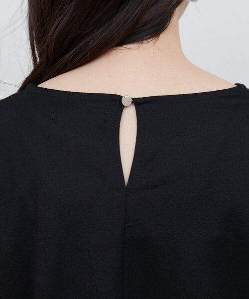 natural couture（ナチュラルクチュール）の「接触冷感配色ラッフルスリーブプルオーバー（Tシャツ/カットソー・レディース・オフホワイト/グレイッシュベージュ/ブラック/ミント/モカ・FREE）」の18枚目の写真