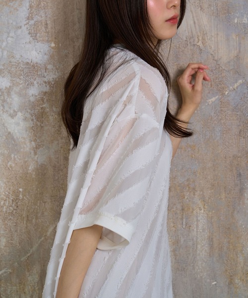 Nora Lily(ノラリリー)の「【Nora Lily】Sheer Gather Pullover(UNISEX)(その他トップス・メンズ・レッド/ライトブルー/ホワイト/ブラック・FREE)」の7枚目の写真