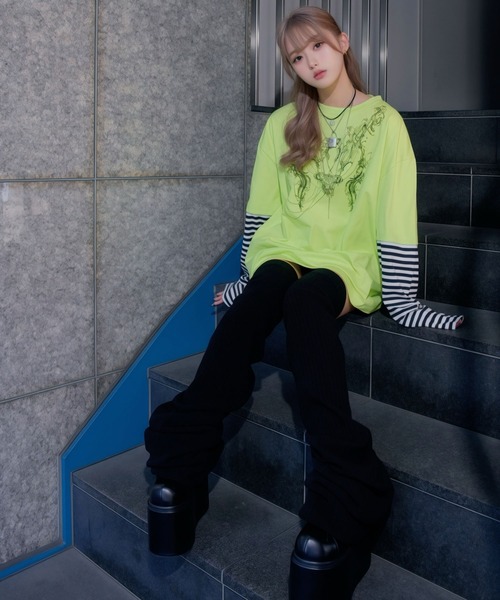 Diable baiser（ディアブルベーゼ）の「ロゴボーダー長袖レイヤードカットソー（Tシャツ/カットソー・レディース・グリーン系その他/ホワイト/グリーン/ホワイト系その他/ブラック/ブラック系その他・MEDIUM/3L）」の19枚目の写真