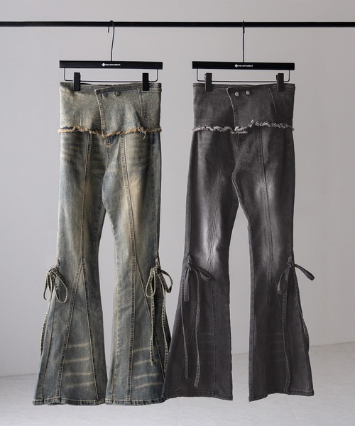 me+em select(ミームセレクト)の「【 3color / 4size 】ストラップリボンヴィンテージストレッチフレアデニム / strap ribbon vintage stretch flare denim(デニムパンツ・レディース・ブラック/ブルー/ダークブラック・SMALL/MEDIUM/LARGE/X-LARGE)」の4枚目の写真