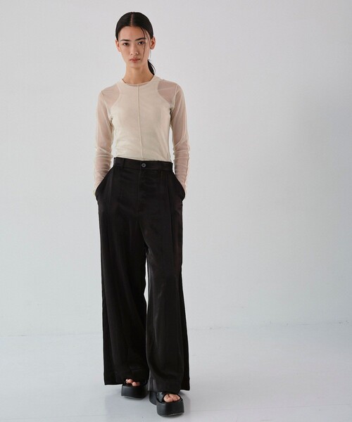 UNITED TOKYO(ユナイテッドトウキョウ)の「Wrap Back Trousers|ウォッシャブル/セットアップ/春服(その他パンツ・レディース・アイボリー/ブラック・1/2)」の10枚目の写真