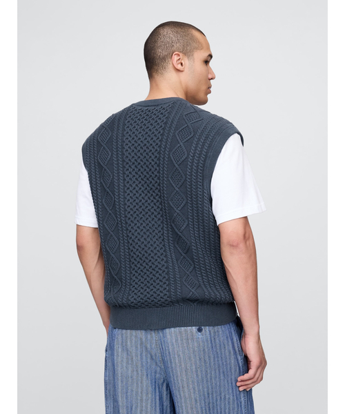 GAP（ギャップ）の「Gap × Malbon ケーブルニットベスト（ベスト・メンズ・ブルー・S/M/L/XS/XL）」の10枚目の写真