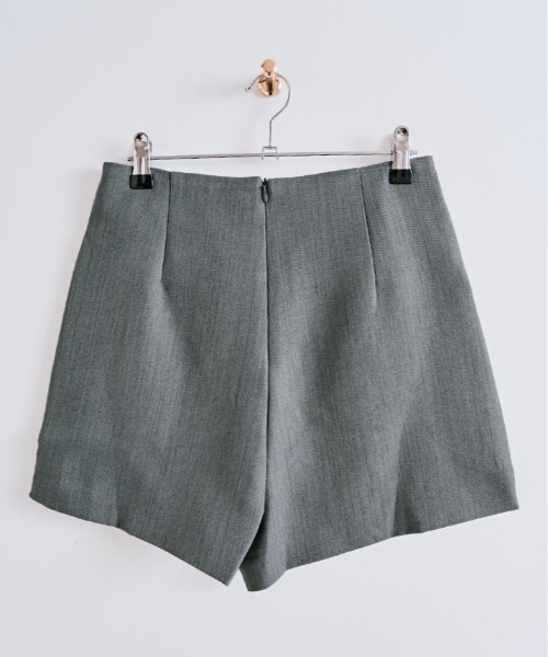 kirakiraShop(キラキラショップ)の「フロントボタン ミニ スカート パンツ(スカート・レディース・グレー/ブラック・S/M/L)」の16枚目の写真