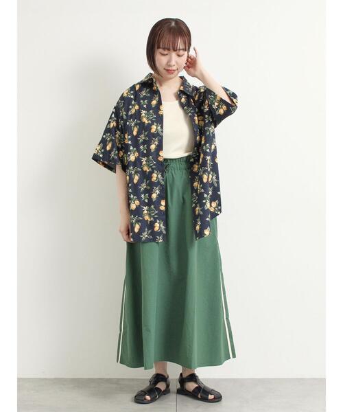 SM2（エスエムツー）の「ナイロンサイドラインギャザースカート（スカート・レディース・カーキ/ネイビー/オフホワイト・F）」の16枚目の写真