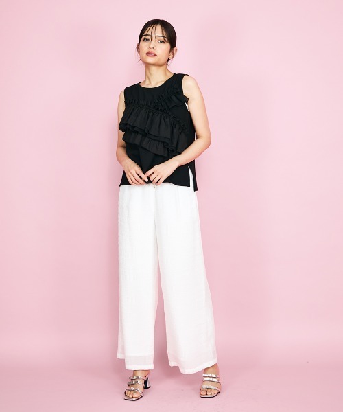 QUEENS COURT(クイーンズコート)の「シフォンフリルノースリブラウス≪手洗い可能≫(シャツ/ブラウス・レディース・オフホワイト/ブラック・M)」の10枚目の写真