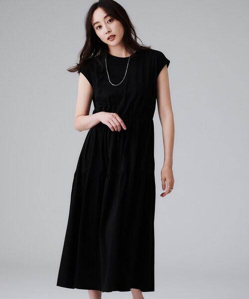 UNTITLED(アンタイトル)の「【ティアード/洗える】コットンロングワンピース(ワンピース・レディース・サンドベージュ/ブラック/ブラウン系その他・50/42/44/46/48/00/01/02/03/04)」の21枚目の写真