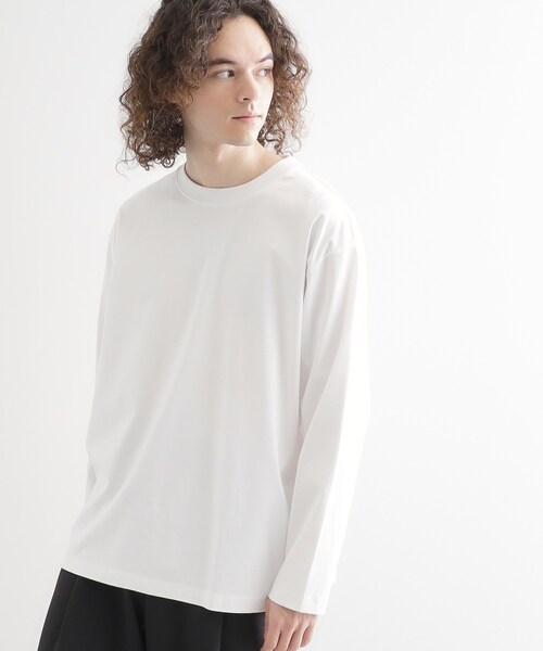 tk.TAKEO KIKUCHI(ティーケータケオキクチ)の「ダブルシルエットスムースカットソー(Tシャツ/カットソー・メンズ・ホワイト/ブラック・02/03/01)」の1枚目の写真