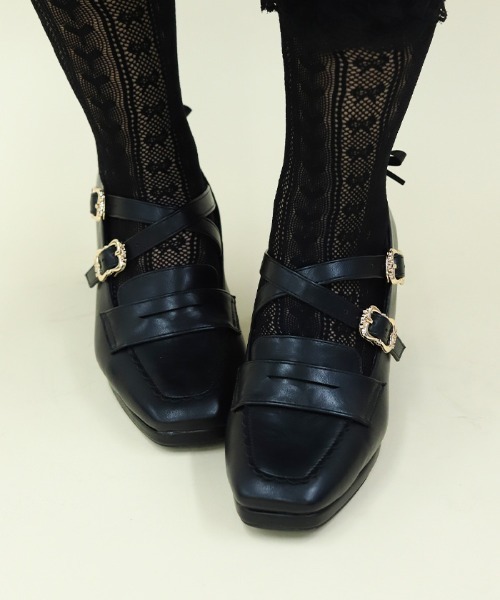 axes femme POETIQUE(アクシーズファムポエティック)の「バックレースアップローファー(パンプス・レディース・ブラウン/ブラック・MEDIUM/LARGE)」の2枚目の写真