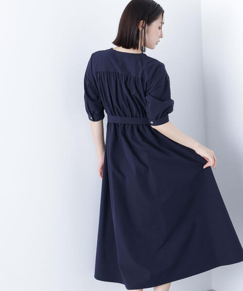 NATURAL BEAUTY BASIC（ナチュラルビューティーベーシック）の「◇ゴールドボタンベルテッドワンピース（ワンピース・レディース・ネイビー/オレンジ・MEDIUM/SMALL）」の20枚目の写真