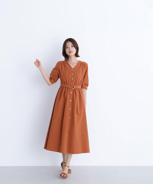 NATURAL BEAUTY BASIC（ナチュラルビューティーベーシック）の「◇ゴールドボタンベルテッドワンピース（ワンピース・レディース・ネイビー/オレンジ・MEDIUM/SMALL）」の15枚目の写真
