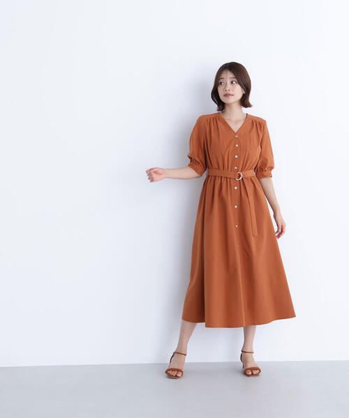 NATURAL BEAUTY BASIC（ナチュラルビューティーベーシック）の「◇ゴールドボタンベルテッドワンピース（ワンピース・レディース・ネイビー/オレンジ・MEDIUM/SMALL）」の13枚目の写真