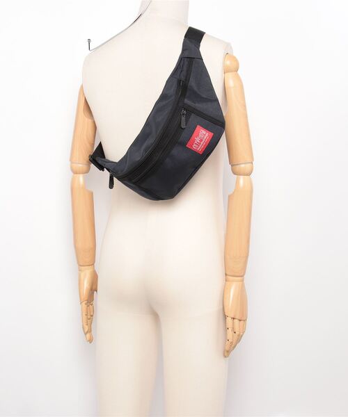 Manhattan Portage（マンハッタンポーテージ）の「Manhattan Portage Alleycat Waist Bag マンハッタンポーテージ アレイキャット ウエストバッグ ボディバッグ（ボディバッグ/ウエストポーチ・レディース・カモフラージュ/グレー/ネイビー系1/ブラック・FREE）」の20枚目の写真