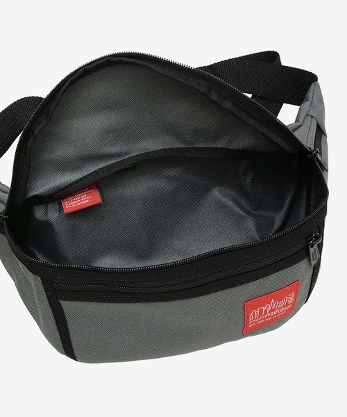 Manhattan Portage（マンハッタンポーテージ）の「Manhattan Portage Alleycat Waist Bag マンハッタンポーテージ アレイキャット ウエストバッグ ボディバッグ（ボディバッグ/ウエストポーチ・レディース・カモフラージュ/グレー/ネイビー系1/ブラック・FREE）」の13枚目の写真