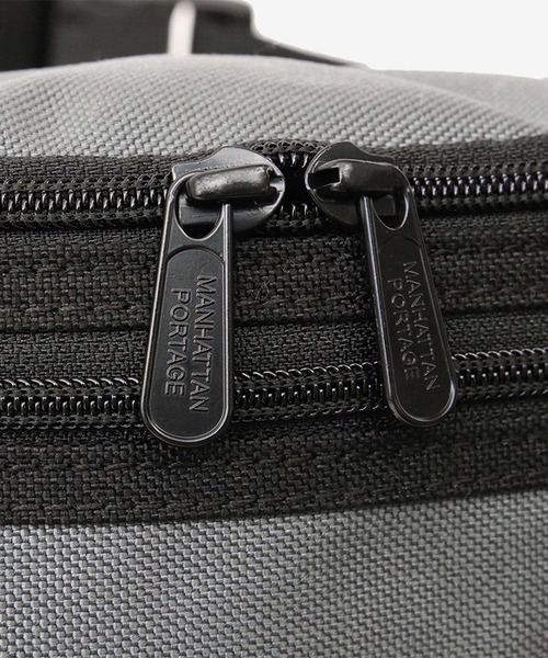 Manhattan Portage（マンハッタンポーテージ）の「Manhattan Portage Alleycat Waist Bag マンハッタンポーテージ アレイキャット ウエストバッグ ボディバッグ（ボディバッグ/ウエストポーチ・レディース・カモフラージュ/グレー/ネイビー系1/ブラック・FREE）」の16枚目の写真