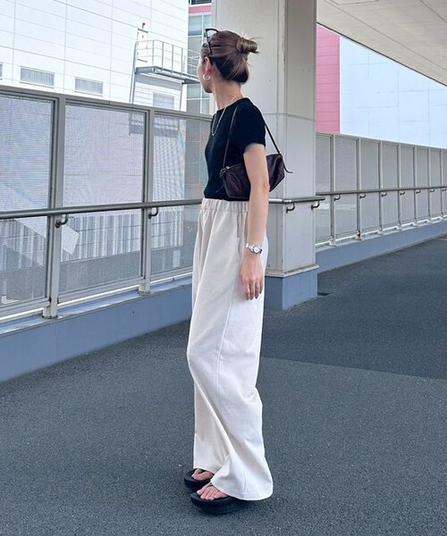 CIAOPANIC TYPY（チャオパニックティピー）の「≪3サイズ展開≫テックリネンワイドパンツ（スラックス・レディース・グレー/アイボリー/ブラック/ブラウン/ベージュ・MEDIUM/LARGE/SMALL）」の17枚目の写真