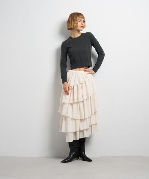 LANVIN en Bleu(ランバンオンブルー)の「ランダムティアードフリルスカート(スカート・レディース・オフホワイト/ブラック・38)」の3枚目の写真