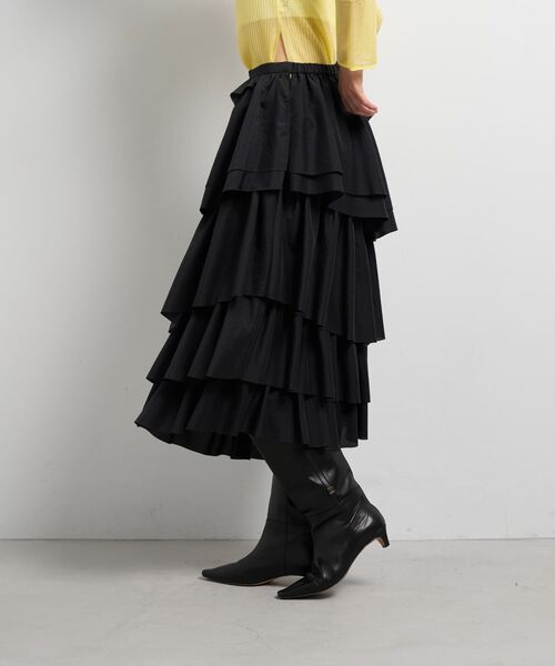 LANVIN en Bleu(ランバンオンブルー)の「ランダムティアードフリルスカート(スカート・レディース・オフホワイト/ブラック・38)」の15枚目の写真