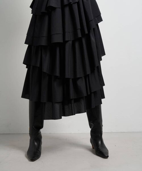 LANVIN en Bleu(ランバンオンブルー)の「ランダムティアードフリルスカート(スカート・レディース・オフホワイト/ブラック・38)」の17枚目の写真