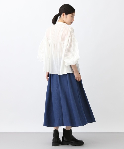 リネンEnglish gardenラッフルカラーブラウス nest Robe - ネストローブ English Garden プリントラッフル