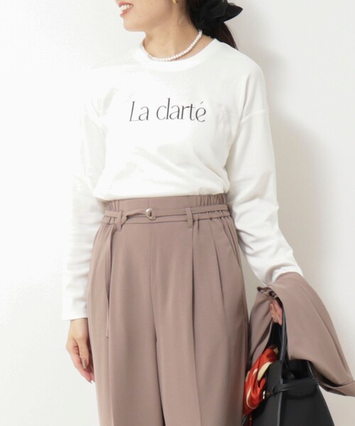 MICO COULIER(ミコクリエ)の「《防水・防汚・防油》トリプルケア ロゴプリントプルオーバー(Tシャツ/カットソー・レディース・オフホワイト/ベージュ/グレー・38)」の11枚目の写真