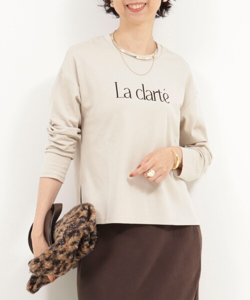 MICO COULIER(ミコクリエ)の「《防水・防汚・防油》トリプルケア ロゴプリントプルオーバー(Tシャツ/カットソー・レディース・オフホワイト/ベージュ/グレー・38)」の16枚目の写真