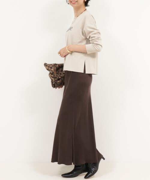 MICO COULIER(ミコクリエ)の「《防水・防汚・防油》トリプルケア ロゴプリントプルオーバー(Tシャツ/カットソー・レディース・オフホワイト/ベージュ/グレー・38)」の20枚目の写真