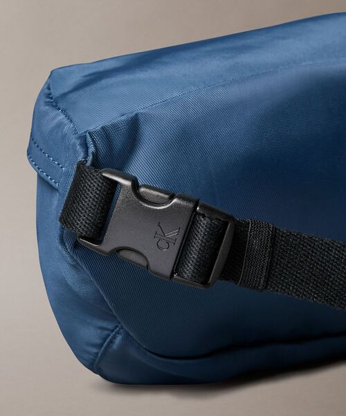 ボールド ロゴ ウエストバッグ（ボディバッグ/ウエストポーチ