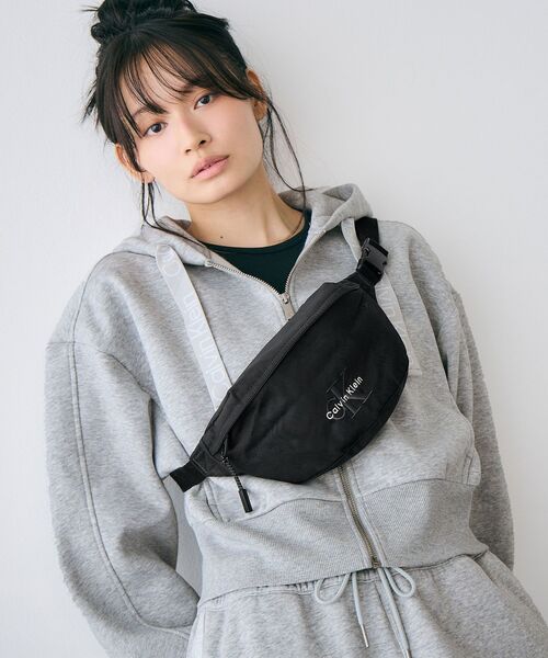 【新品】カルバンクライン ウエストバッグ ボディバッグ モノロゴ 黒 ボールド ロゴ ウエストバッグ（ボディバッグ/ウエストポーチ
