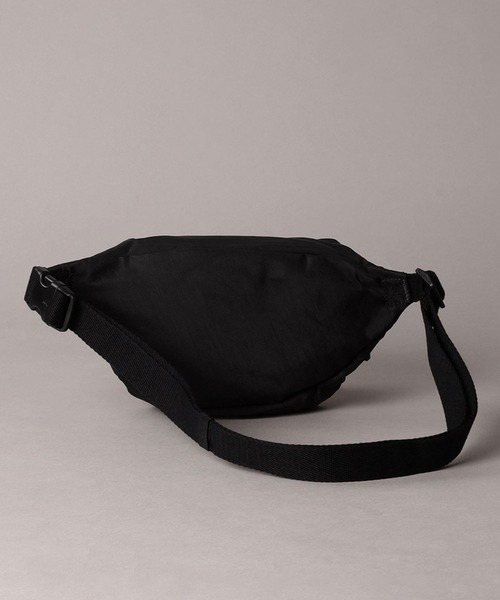【新品】カルバンクライン ウエストバッグ ボディバッグ モノロゴ 黒 Calvin Klein（カルバン・クライン）の「オールパターンモノグラムロゴ