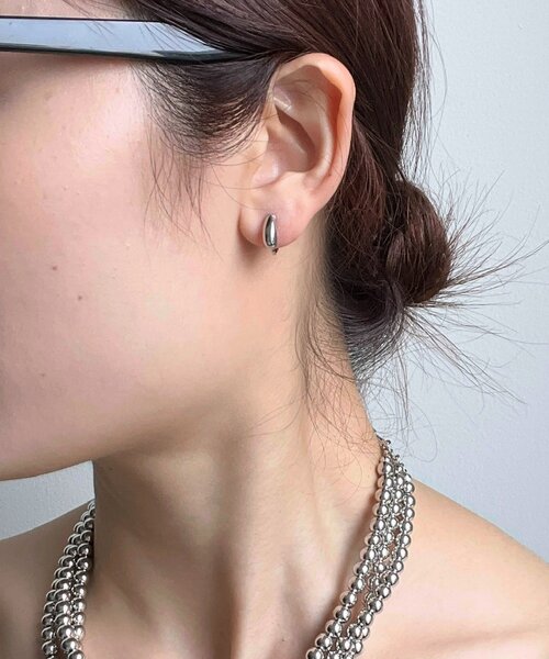 DouDou(ドゥドゥ)の「【インフルエンサーOKOCHI企画】ドロップイヤリングmini(イヤリング・レディース・ゴールド/シルバー・FREE)」の4枚目の写真