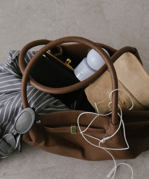 DRWCYS（ドロシーズ）の「レザータッチワイドバッグ（トートバッグ・レディース・ブラック/ブラウン・FREE）」の13枚目の写真