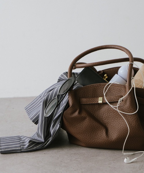 DRWCYS（ドロシーズ）の「レザータッチワイドバッグ（トートバッグ・レディース・ブラック/ブラウン・FREE）」の14枚目の写真