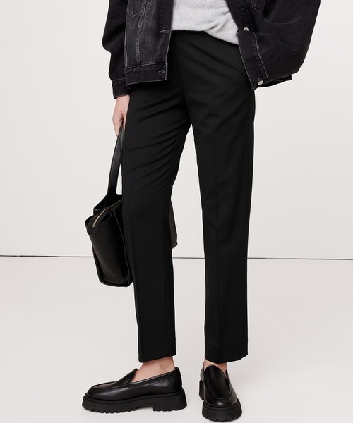 Banana Republic(バナナリパブリック)の「ハイライズ スリム イタリアンウール アンクルパンツ(その他パンツ・レディース・ブラック/ブラウン系その他/ネイビー/ライトグレー/ブラウン・0/6/4/2/8)」の2枚目の写真