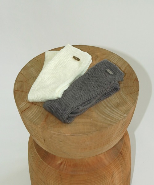 Olu.(オルドット)の「【うるちん☆こみ×Olu.】ルーズフィットリブソックス(ソックス/靴下・レディース・グレー/アイボリー・FREE)」の3枚目の写真