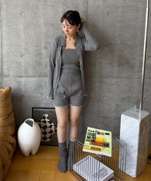 Olu.(オルドット)の「【うるちん☆こみ×Olu.】ルーズフィットリブソックス(ソックス/靴下・レディース・グレー/アイボリー・FREE)」の5枚目の写真