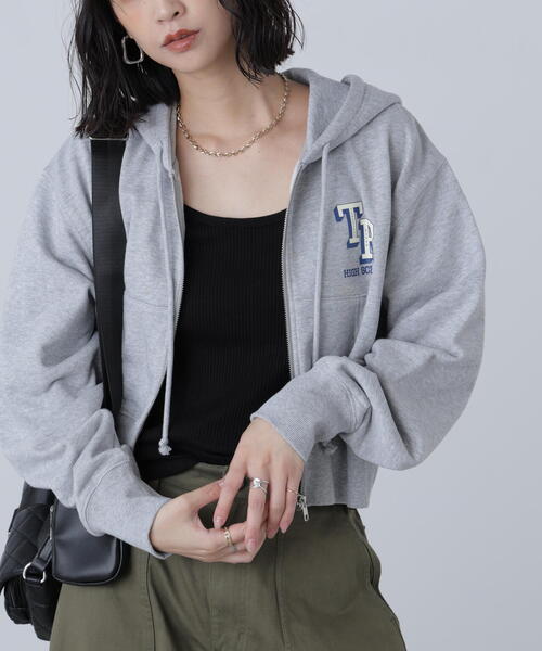 FREE'S MART（フリーズマート）の「◆〈フリーズマート別注〉〈フリーズマート別注〉テネシーリバーフーディ（パーカー・レディース・ブラック/グレー・FREE）」の16枚目の写真