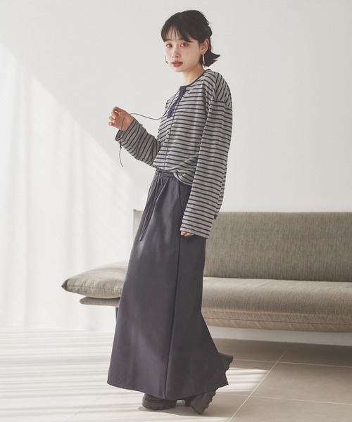 LAULEN（ローレン）の「border lace up tops /ボーダーレースアップトップス（Tシャツ/カットソー・レディース・ブラウン/ブラック/グレー・FREE）」の6枚目の写真