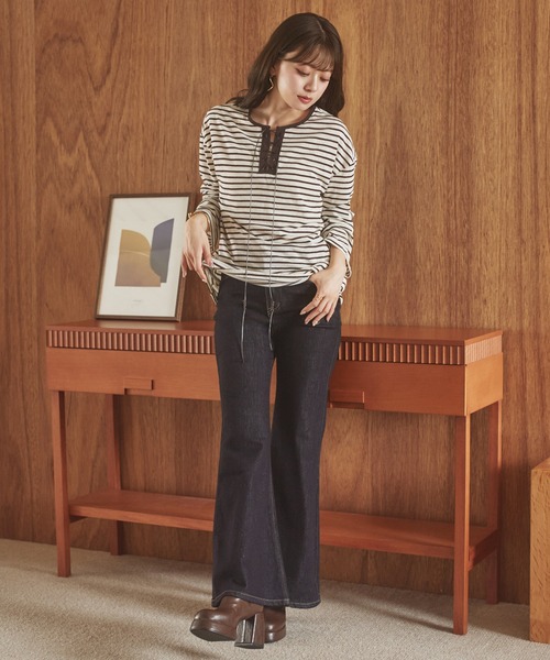 LAULEN（ローレン）の「border lace up tops /ボーダーレースアップトップス（Tシャツ/カットソー・レディース・ブラウン/ブラック/グレー・FREE）」の14枚目の写真