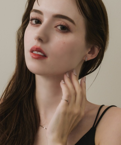 muku（ムク）の「PIERCE/DOUBLE ZIRCONIA LINE（ピアス（両耳用）・レディース・ゴールド/シルバー・FREE）」の7枚目の写真