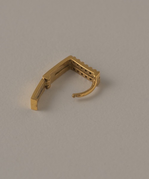 muku（ムク）の「PIERCE/DOUBLE ZIRCONIA LINE（ピアス（両耳用）・レディース・ゴールド/シルバー・FREE）」の6枚目の写真