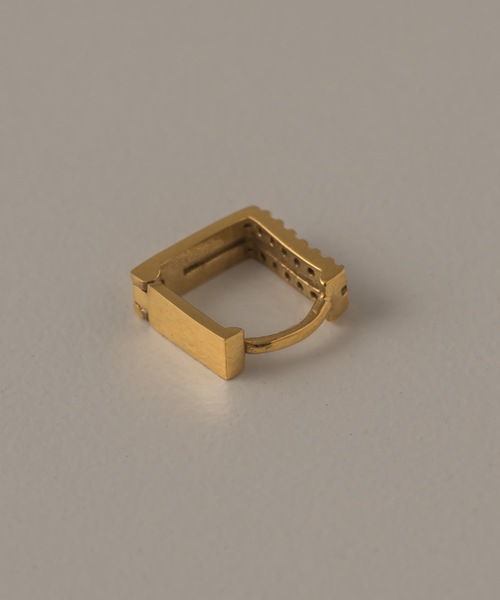muku（ムク）の「PIERCE/DOUBLE ZIRCONIA LINE（ピアス（両耳用）・レディース・ゴールド/シルバー・FREE）」の5枚目の写真